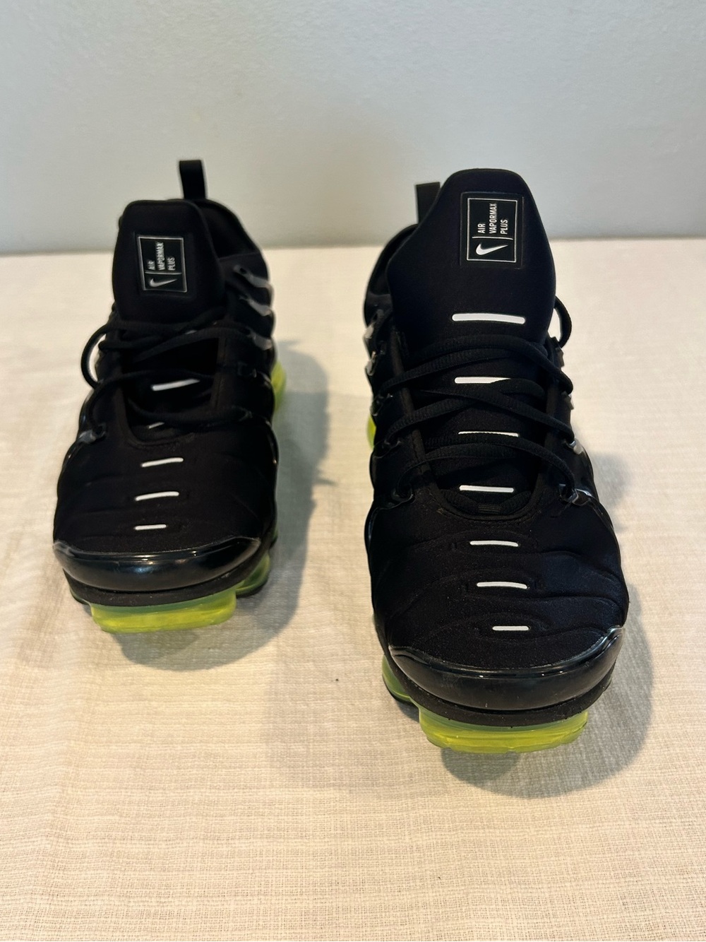 Nike Air VaporMax Plus Black Volt Neon Men's Size 14 924453-015